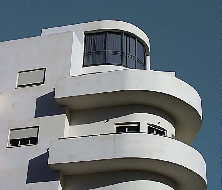 Архитектура + Дизайн = Bauhaus