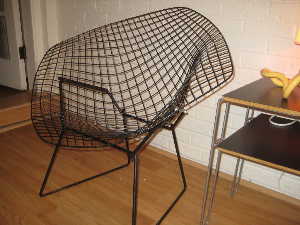 Воздушный дизайн от Diamond Chair