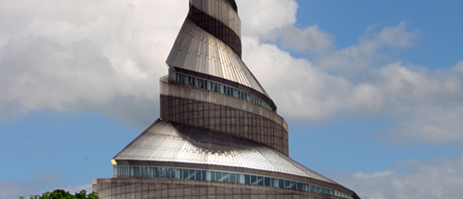 Бионическая архитектура. Храм Independense Temple  от Архитектора Джо Абата