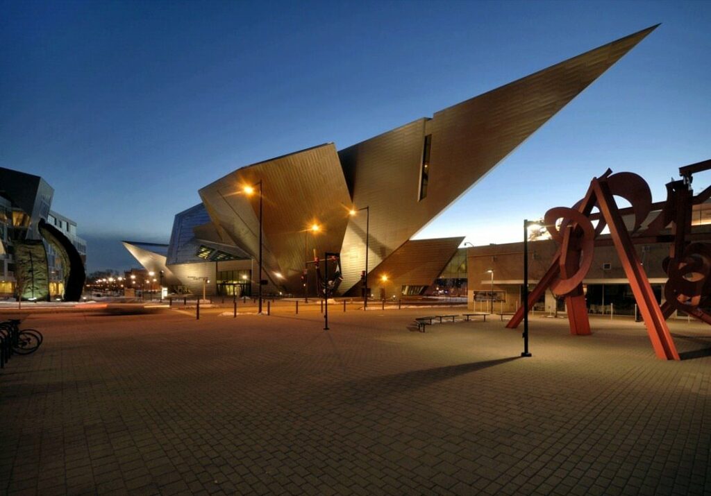 Архитектура как искусство. Denver Art Museum | proBauhaus.ru