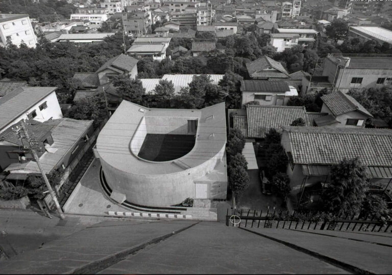U-House.  Токио 1976 г.